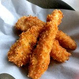 鶏むね肉で節約♪チーズ香るさくさくチキンスティック